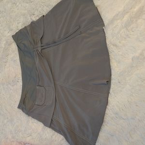 Athleta Gray Women's Wherever Skort Size 2P